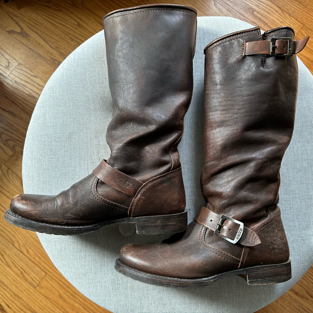 Frye Veronica Slouch 8.5